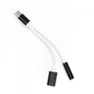 Adaptér HF/audio + nabíjení, USB C na 1x Jack 3,5mm 1x USB C (female), barva černá
