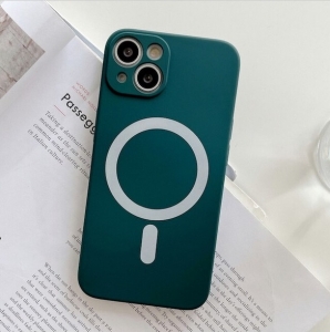 MagSilicone Case iPhone 14  Dark Green