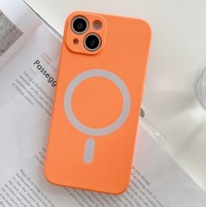 MagSilicone Case iPhone 14 PLUS - Orange