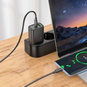 Cestovní nabíječ HOCO N61 1x USB A, 1x USB C, QC 3.0 PD 20W, barva černá