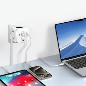 Cestovní nabíječ TechProtect PCL3X4, 2x USB C, 2x USB, 3x zásuvka, barva bílá
