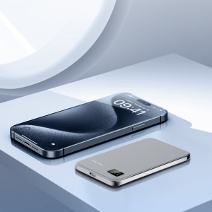 Externí baterie POWER BANK Blavec (BJ-01) 3v1, Slim 7,8mm, 5000mAh, Magsafe, Indukce 22,5W, 1x USB C, barva grey