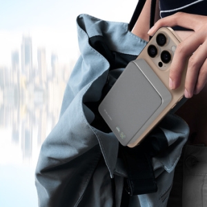 Externí baterie POWER BANK Blavec (BJ-04) 3v1, Slim 13,5mm, 10000mAh, Magsafe, Indukce 22,5W, 1x USB C, barva světle šedá