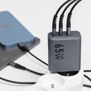 Nabíječka telefonu Forcell F-Energy GaN 2 x USB C + USB A QC4.0 PD 65W, šedá