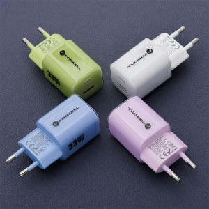 Nabíječka Forcell F-Energy GaN III Crystal Color USB C + USB A QC4.0 PD 33W + kabel USB C na USB C, bílá
