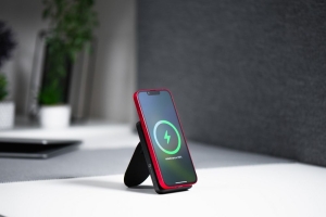 Powerbanka kompatibilní s MagSafe Forcell F-Energy MagStand QC3.0 PD 20W 10000 mAh, černá
