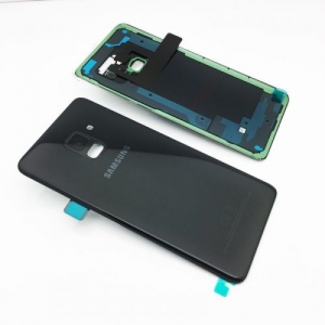 Samsung A530 Galaxy A8 (2018) kryt baterie + sklíčko kamery black